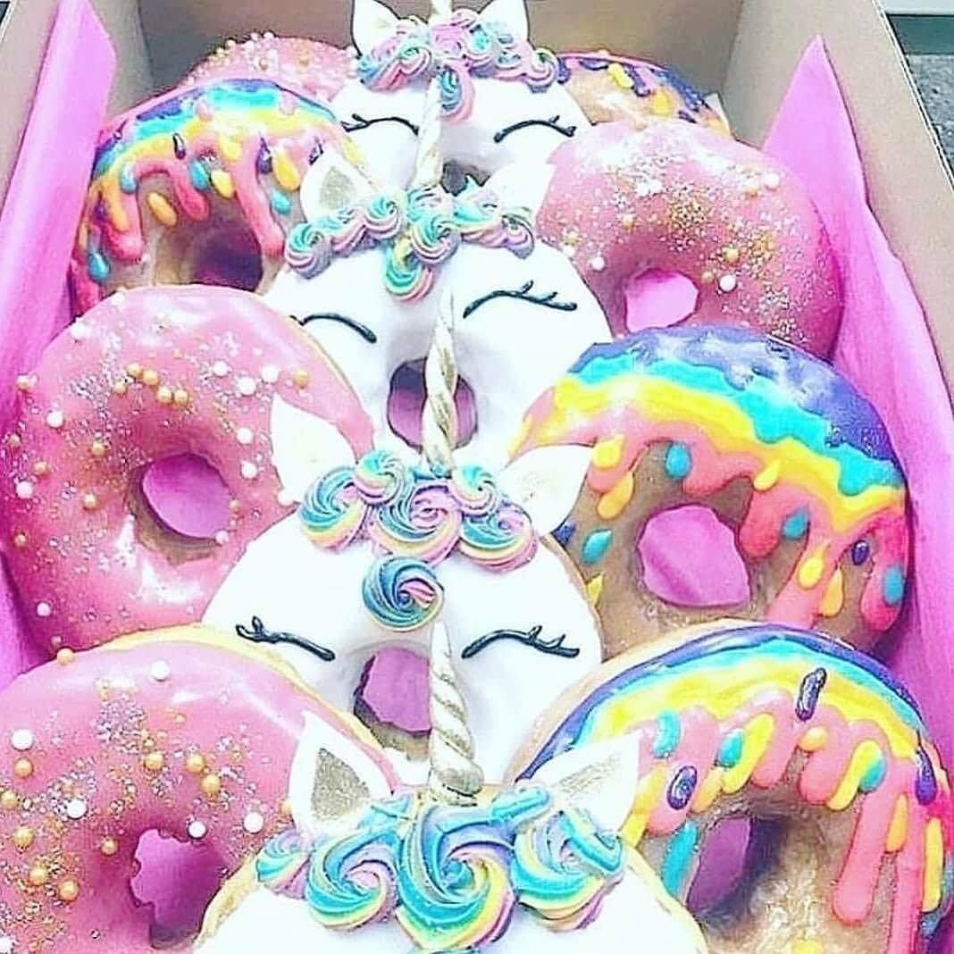Торт с единорожкой для девочки
