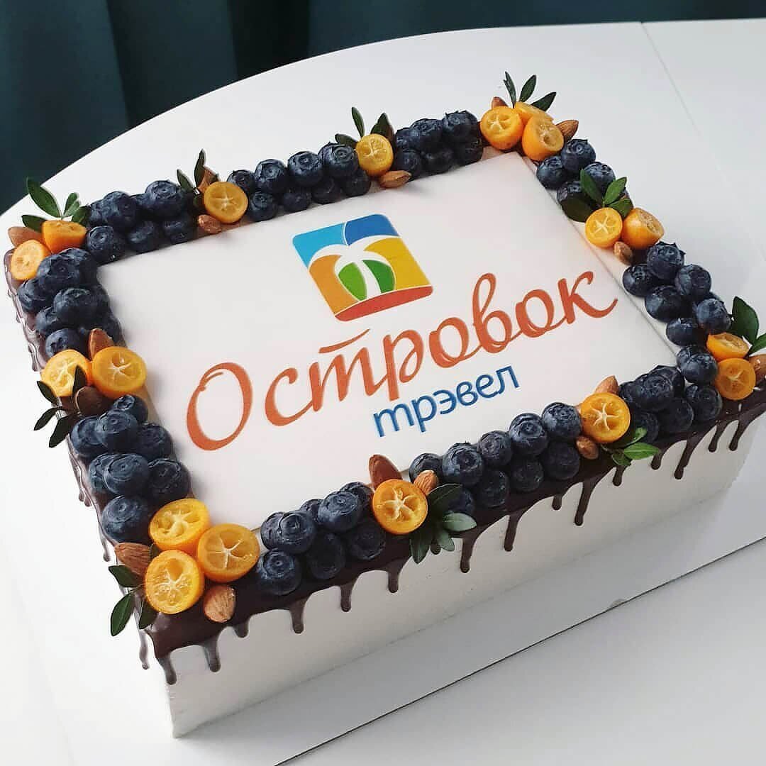 Прямоугольный торт с узорами