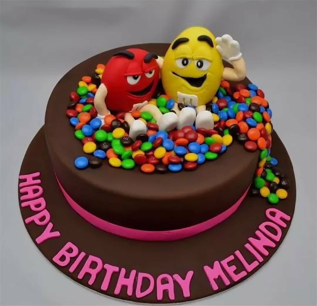 Торт в стиле m&MS