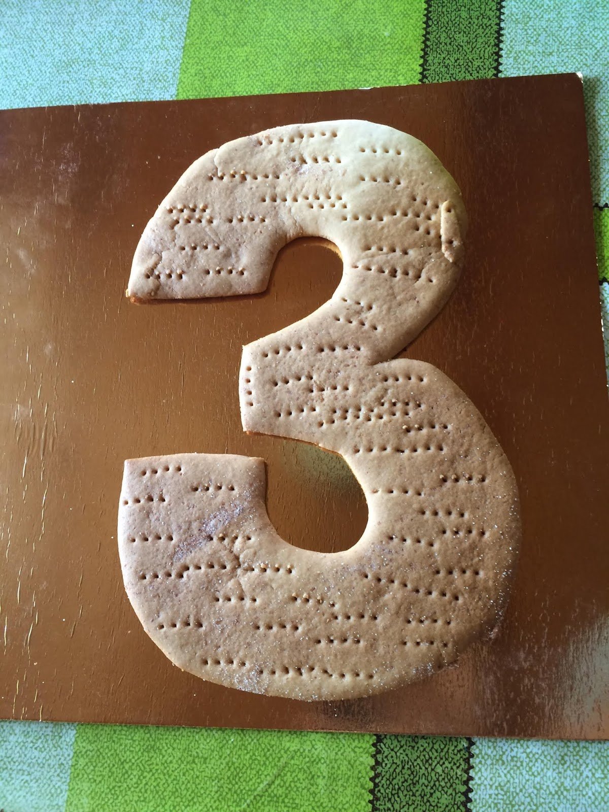 Торт цифра 2 из бисквита