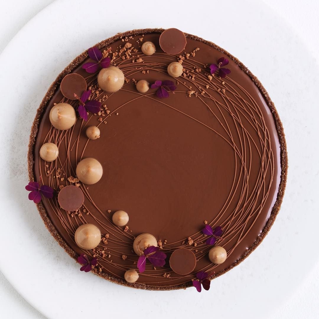 Торт "безе с фундуком" (Hazelnut Meringue Cake)