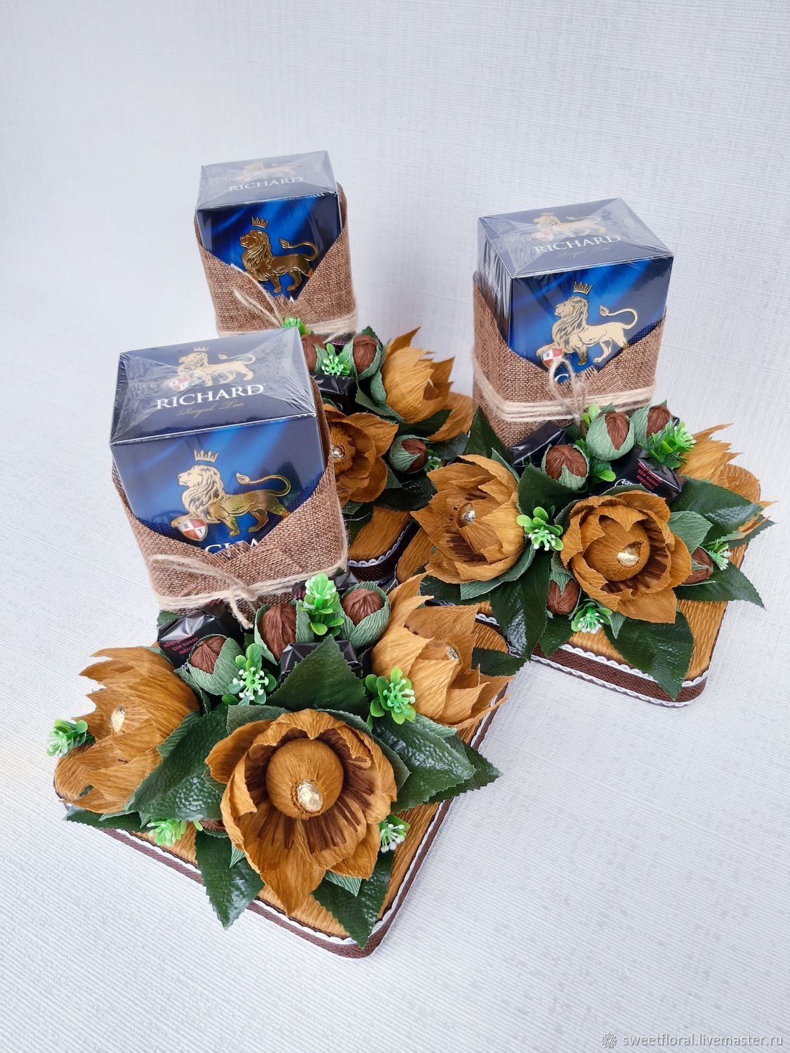 Букет из кофейных пакетиков