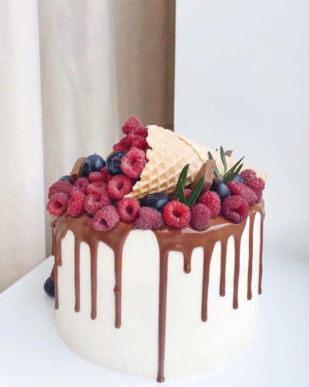 Торты Pauline Cake