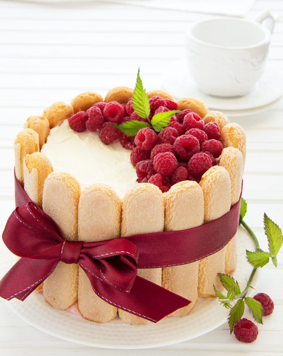 Торта "красный бархат" (Red Velvet).