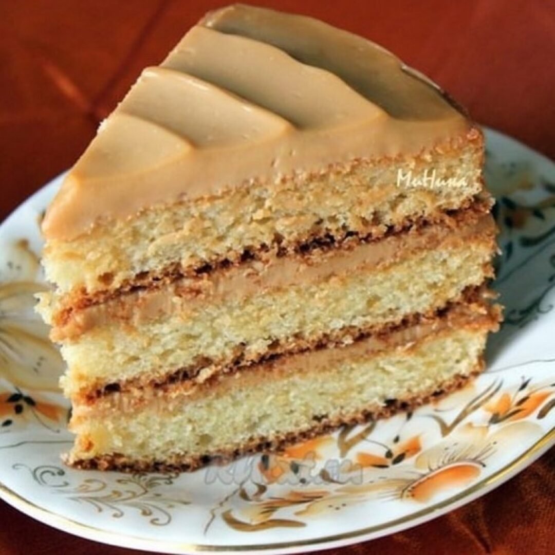 Медовик сметанник