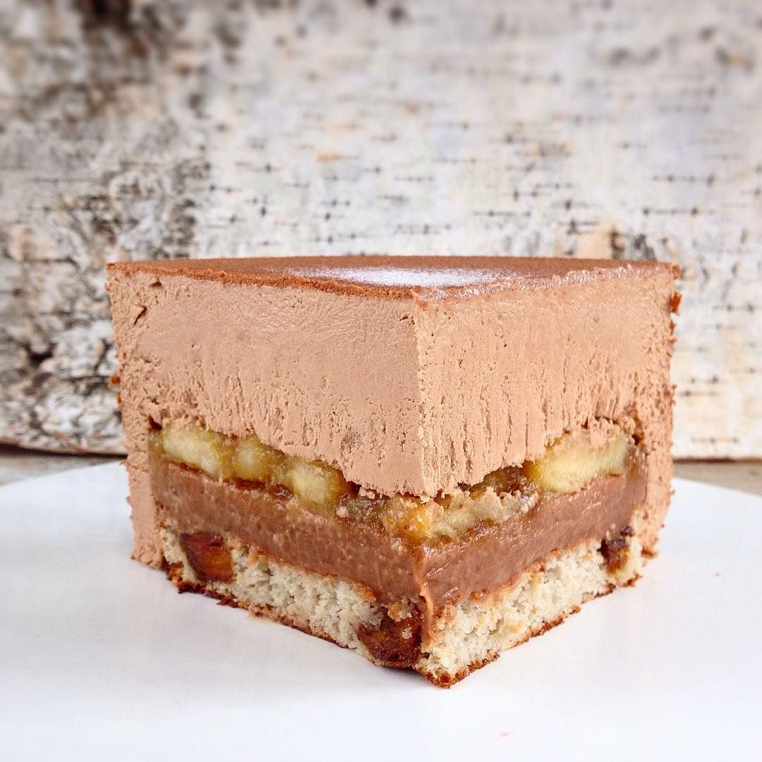 Banana Choco Mousse Cake