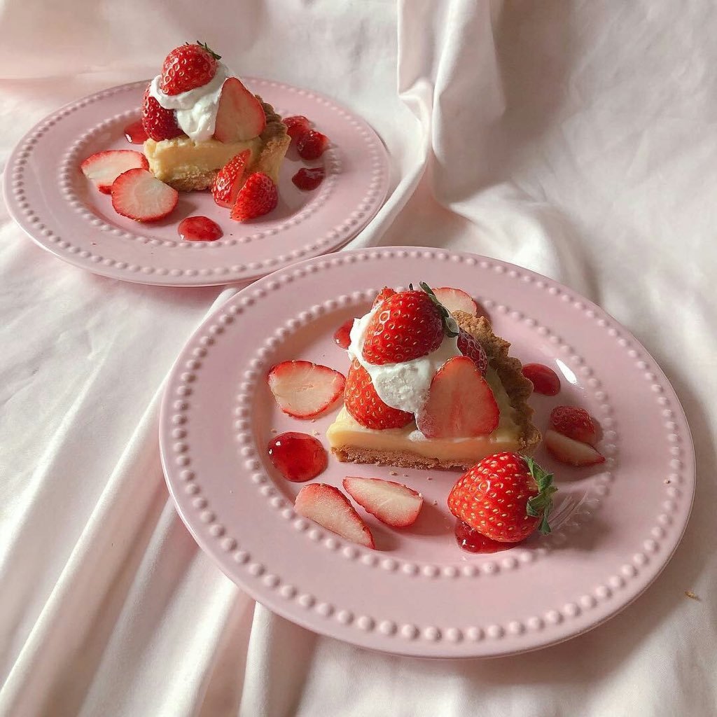 Свадебный букет с клубникой