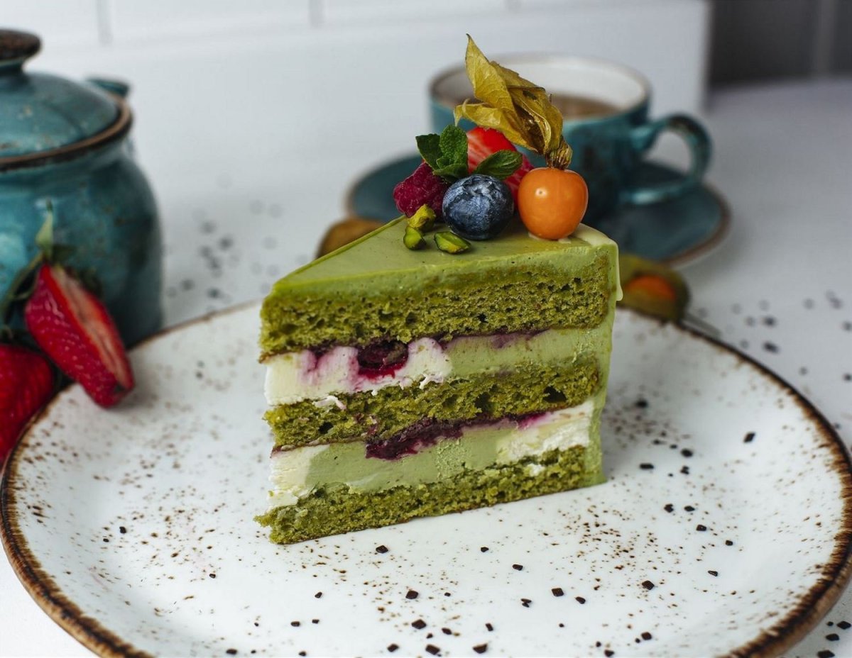 Чизкейк мята и черная смородина Betty Cake 2кг (16порц)
