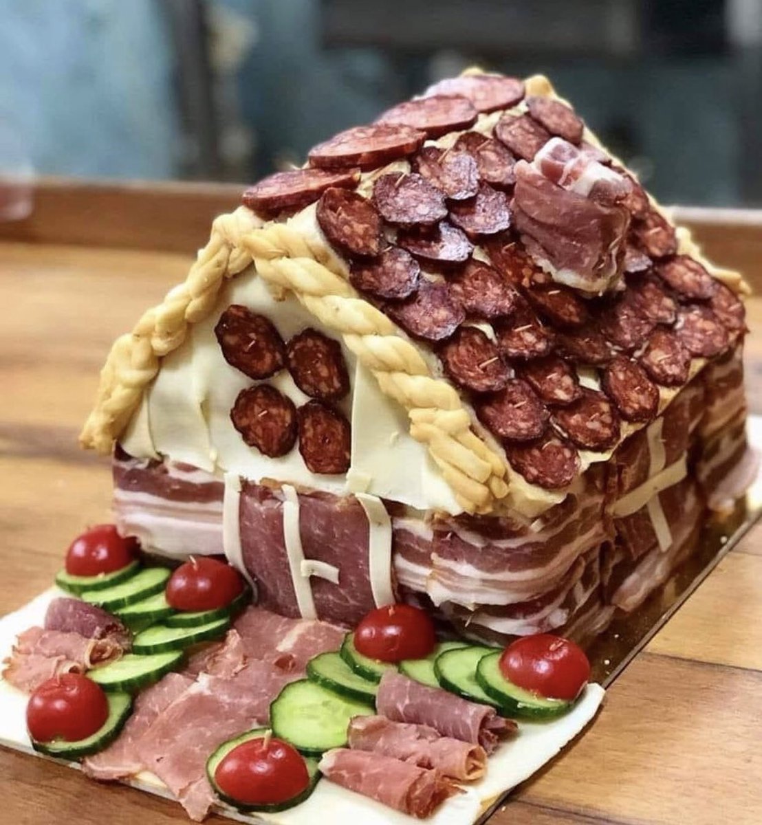 Сладкая колбаса из орехов и печенья калорийность