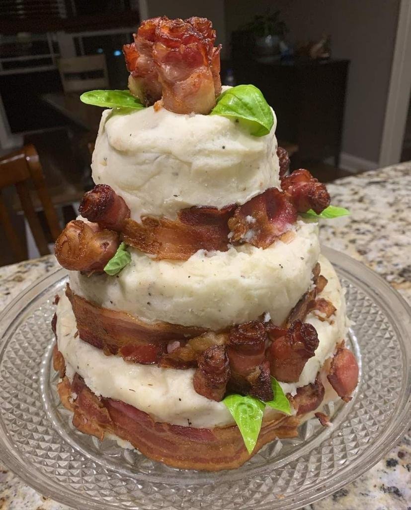 Мясной торт для мужчины
