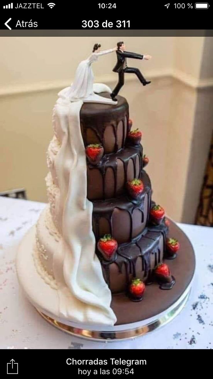 Rock Climbing Figures Wedding Cake