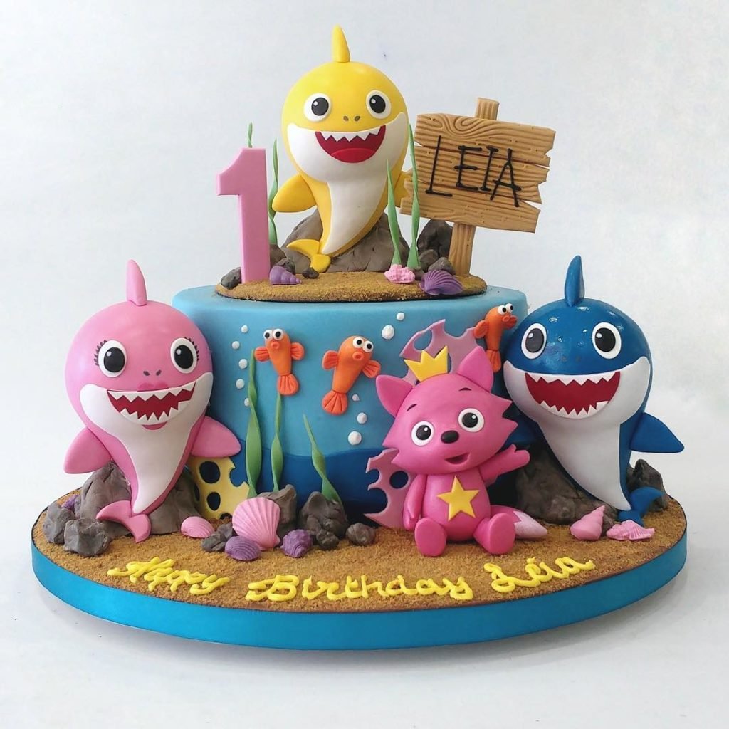 Торт Baby Shark