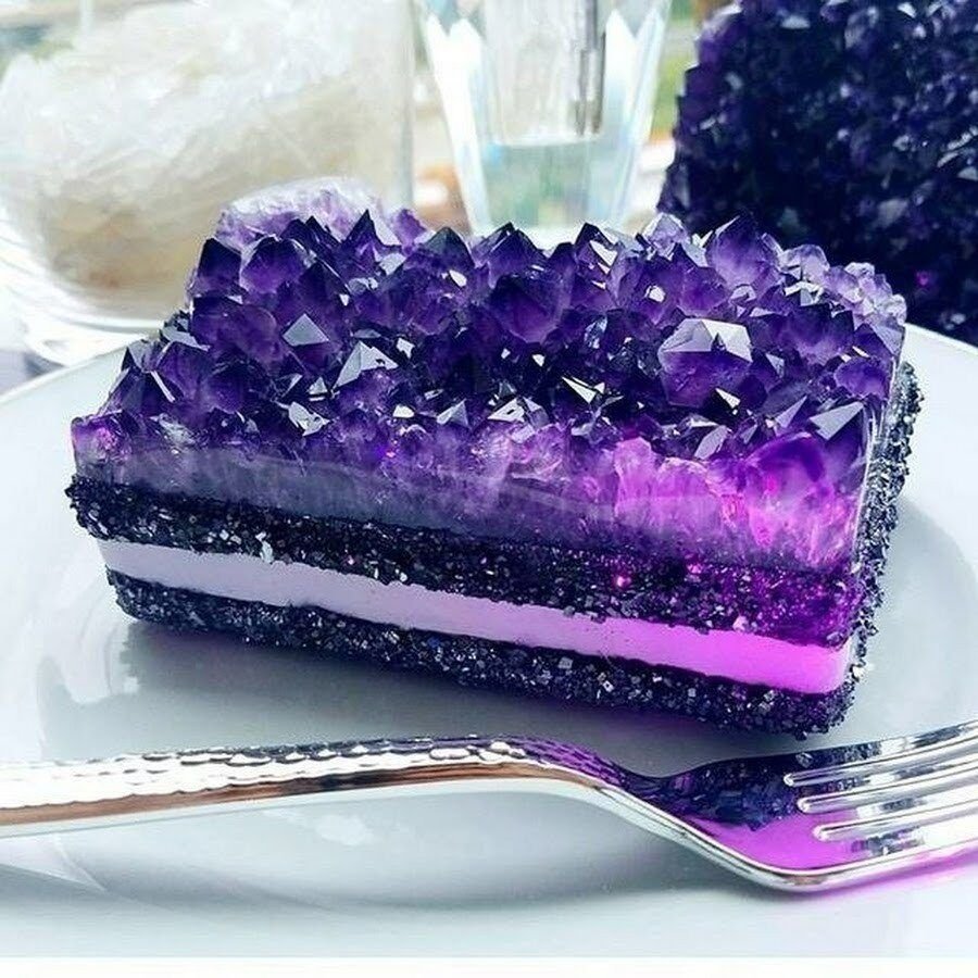 Муссовые пирожные с велюром