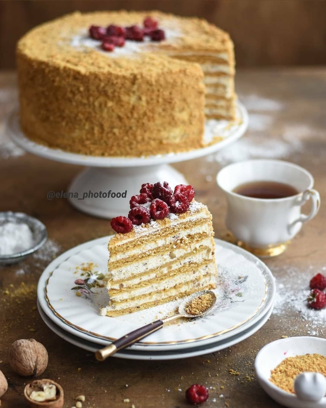 Торт Королевский медовик