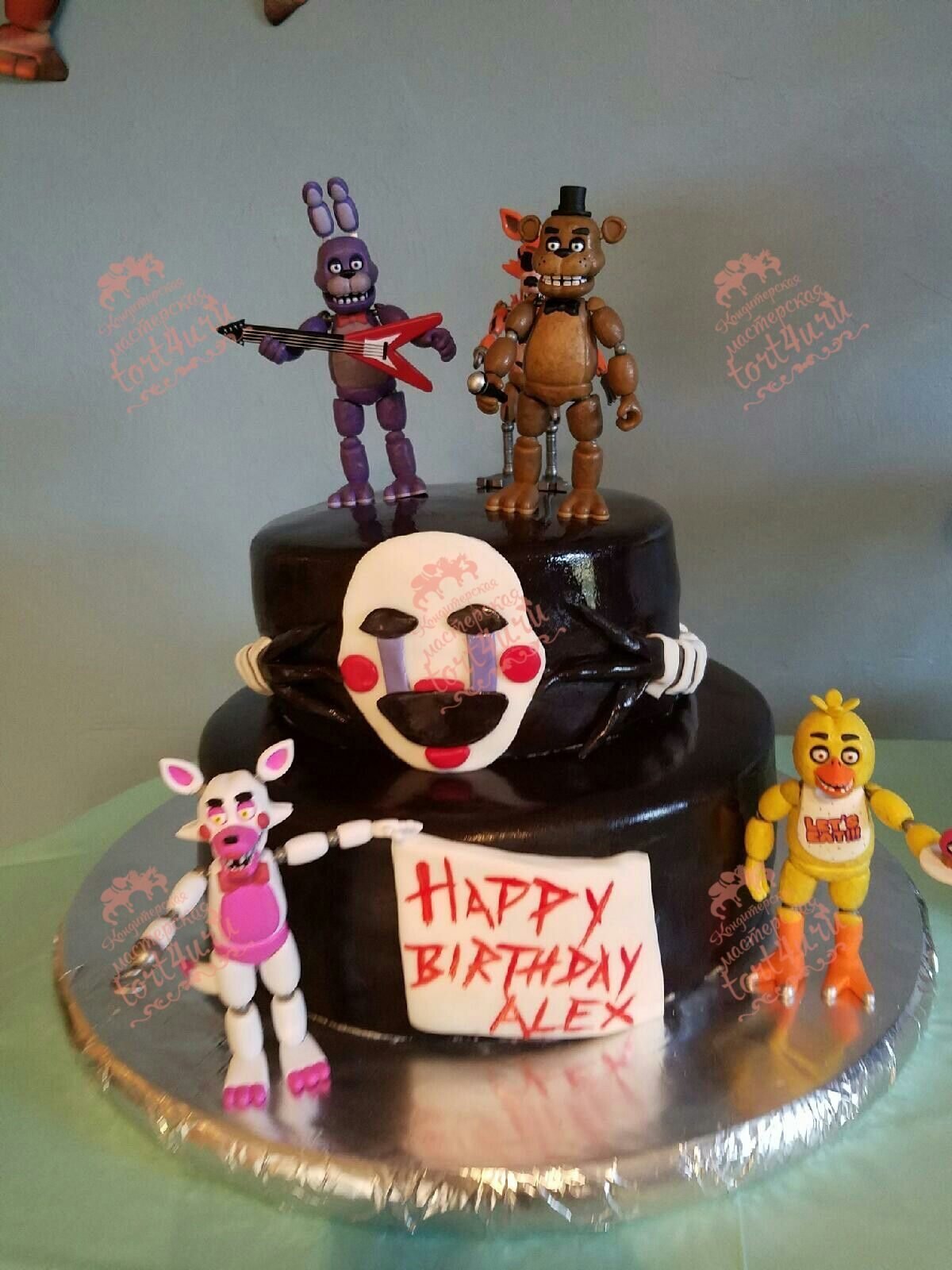 Торт Five Nights at Freddy's на день рождения 12