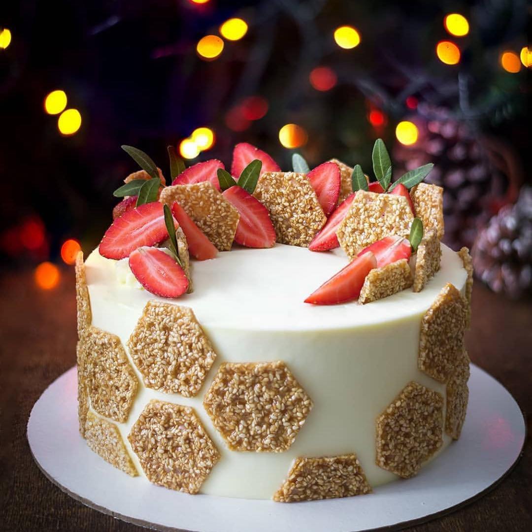 Декор из мастики для торта