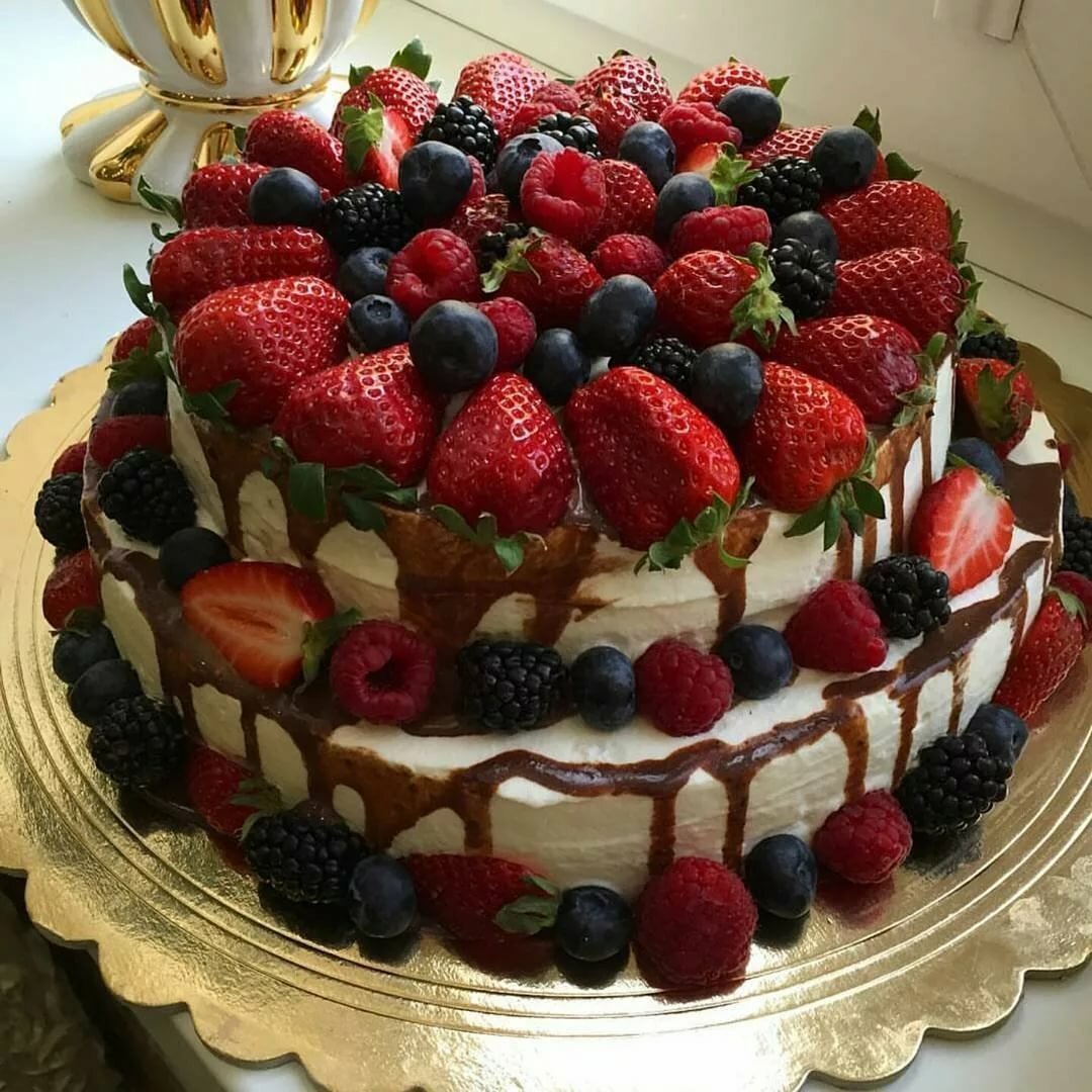 Торт с розочками