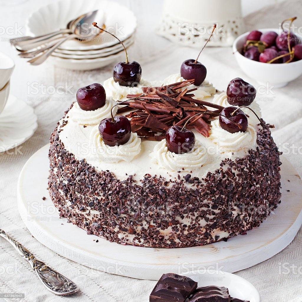 Торт "чёрный лес" (Black Forest Cake)