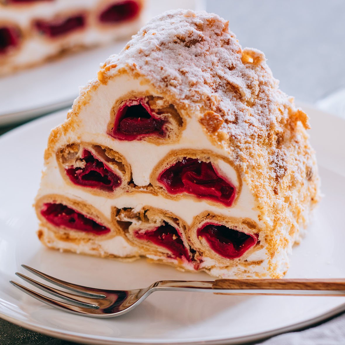 Торт Монастырская изба с курагой