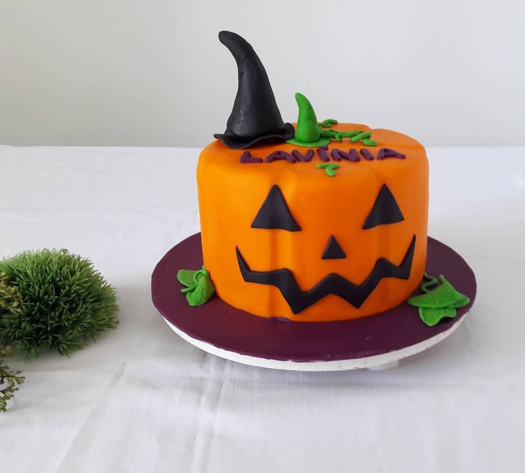 Детский торт на хэллоуин