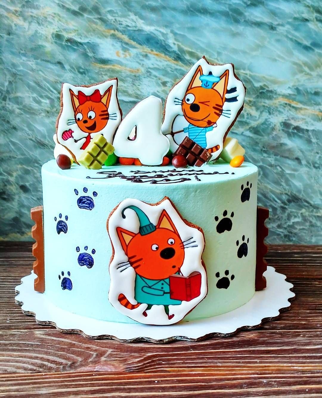 Торт три кота Карамелька