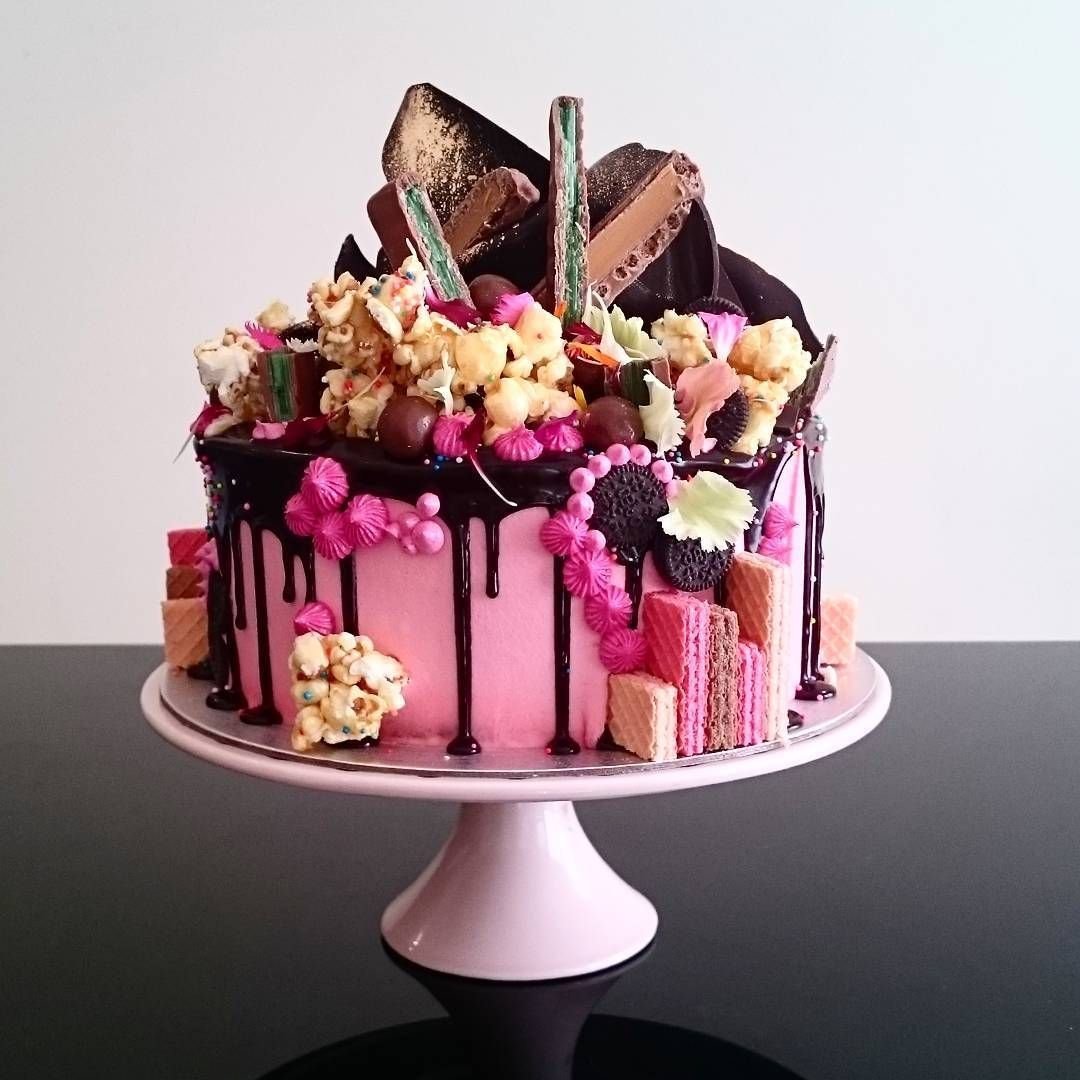 Идеи торта женщине. Красивые торты. Торт для девушки. Необычные торты. Необычные торты на день рождения.