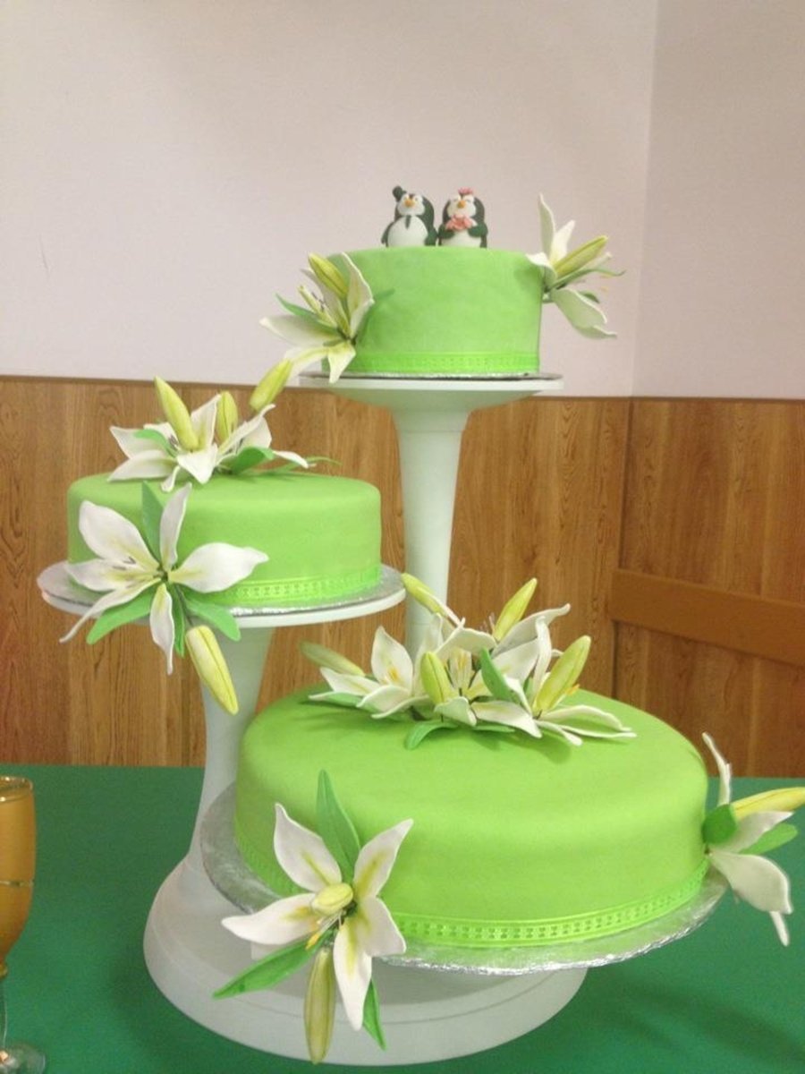 Свадебный торт зеленый цвет