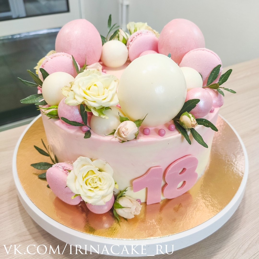 Торт на 18 лет девушке