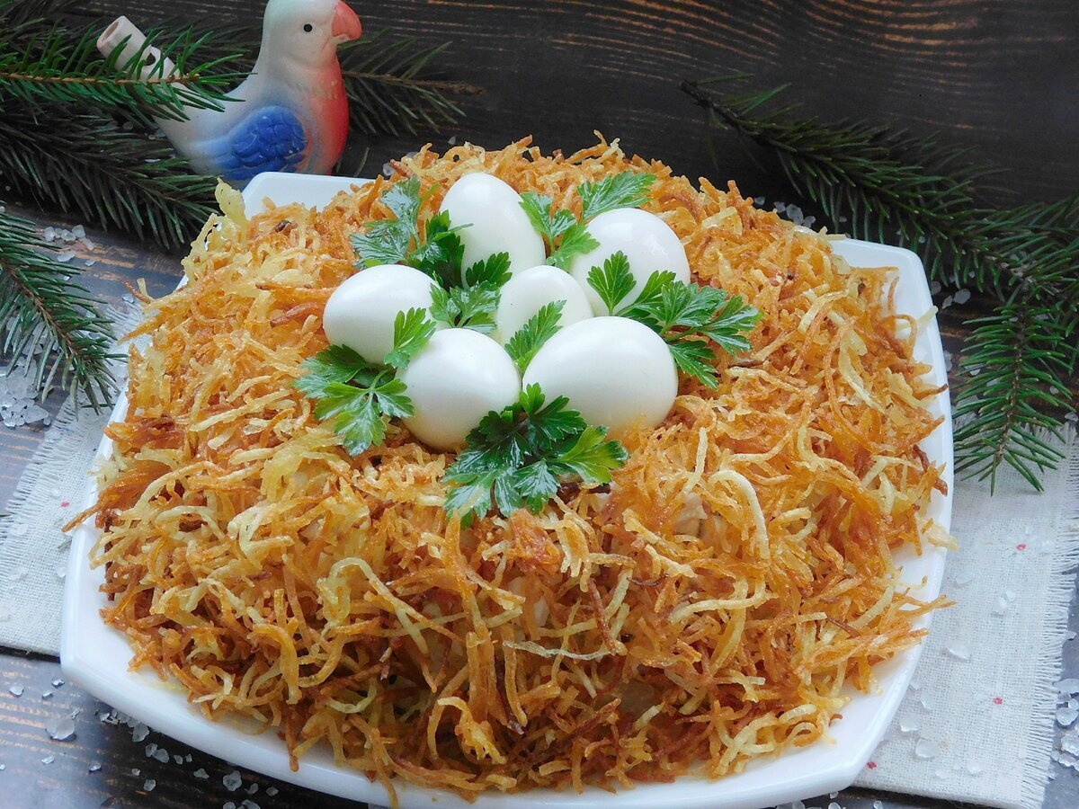 Гнездо глухаря слои