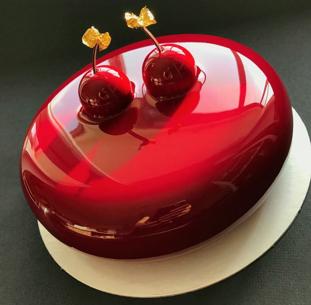 Муссовые пирожные вишня