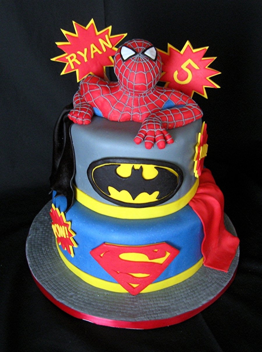 Торт бэтмен и человек паук