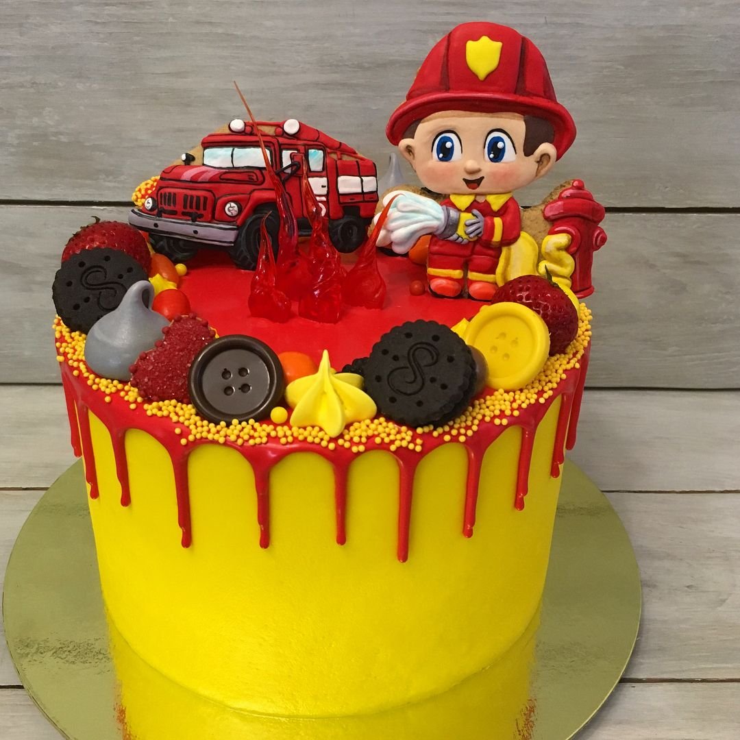 Торт пожежна машина