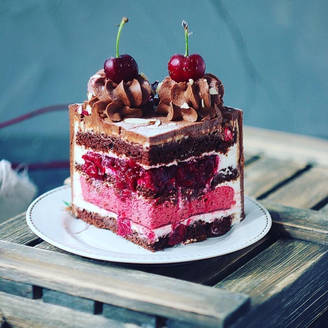 Шварцвальдский вишневый торт Schwarzwälder Kirschtorte
