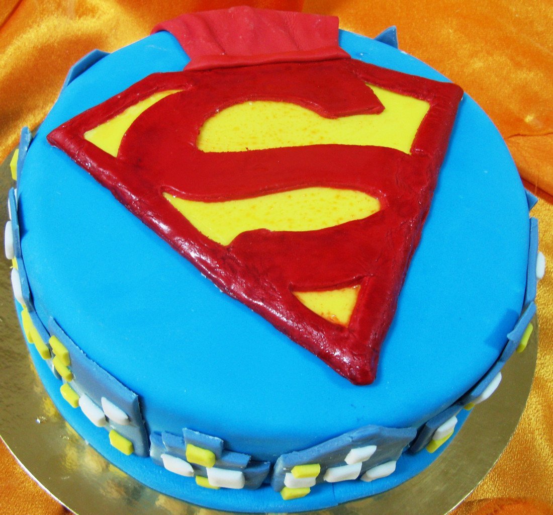 Торт Supergirl