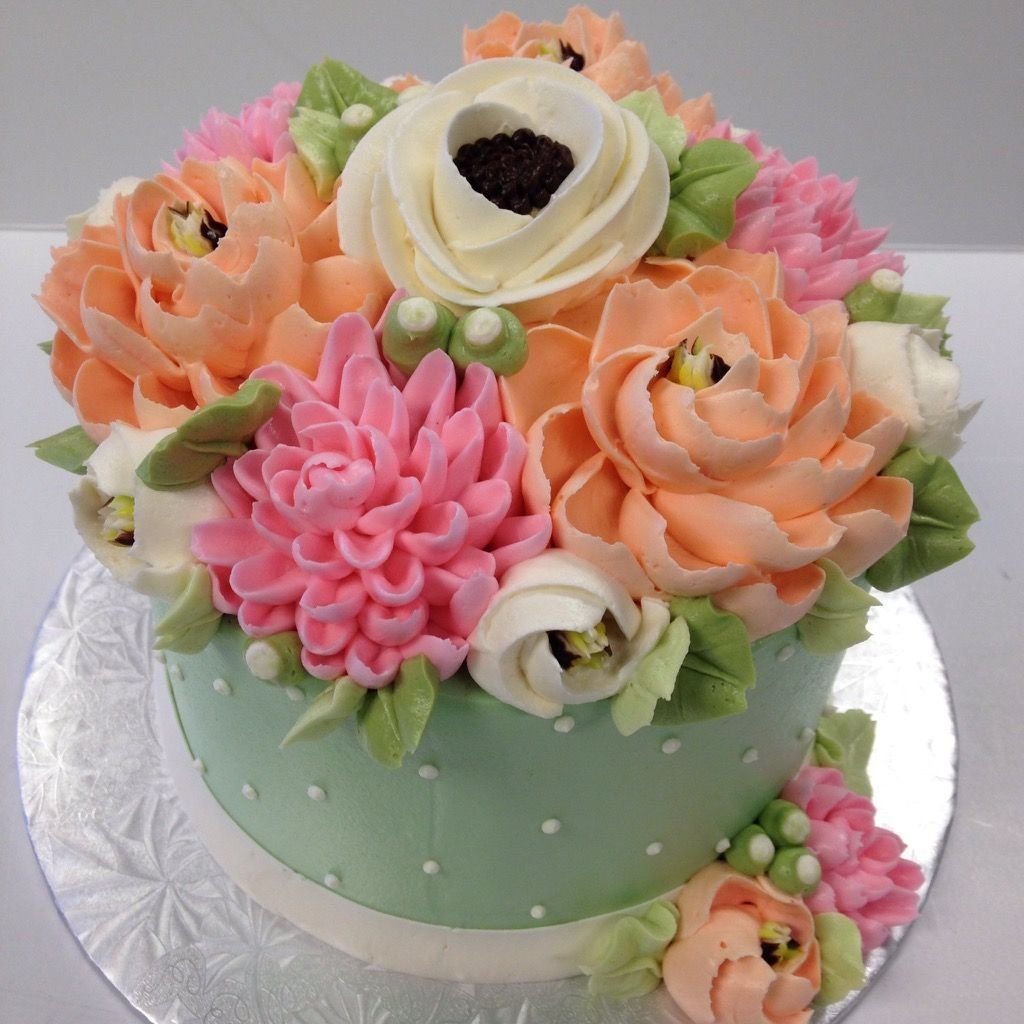 Торт в виде цветов