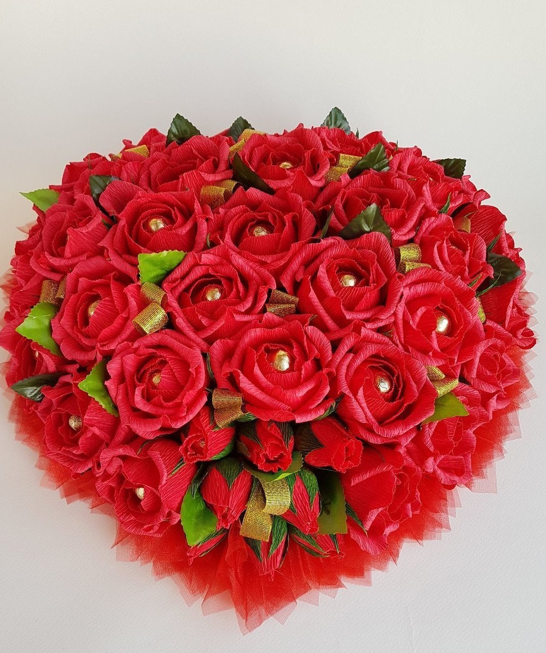 Сердце из конфет