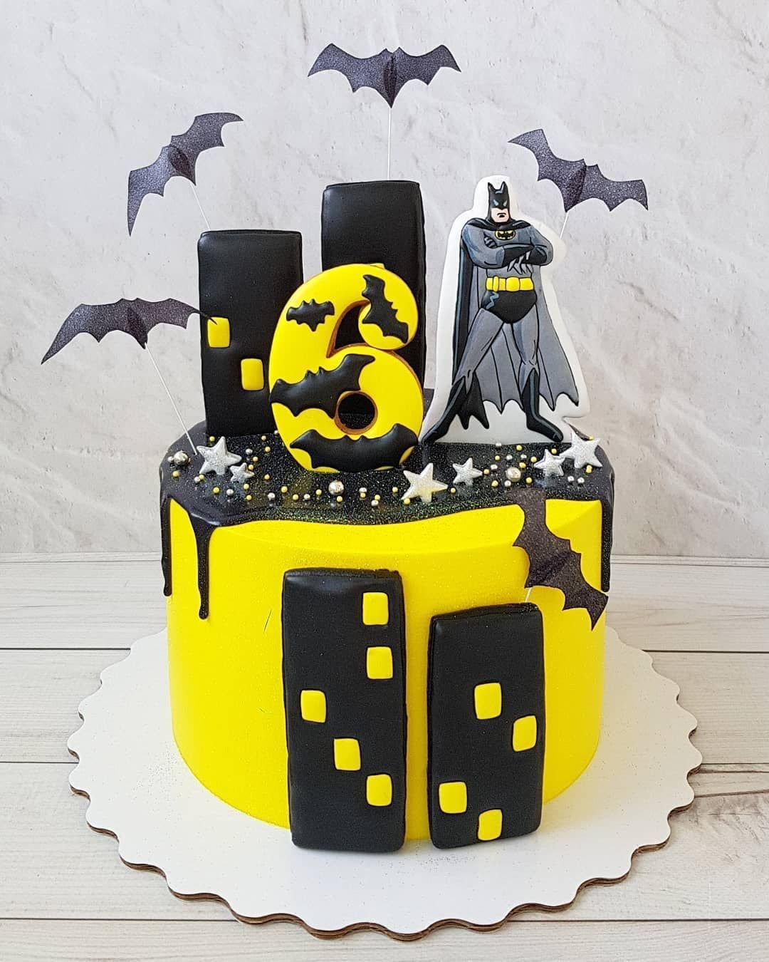 Бенто торт с бэтменом