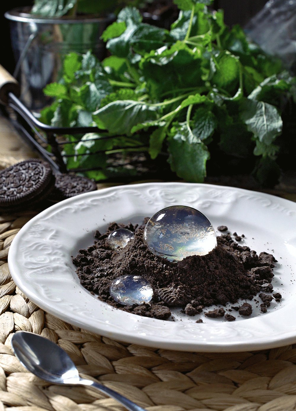 Японский десерт капля дождя