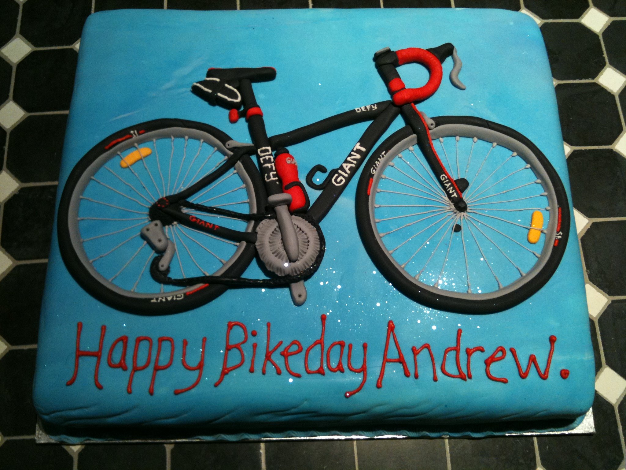 Поздравления и пожелания с днем рождения другу велосипедисту