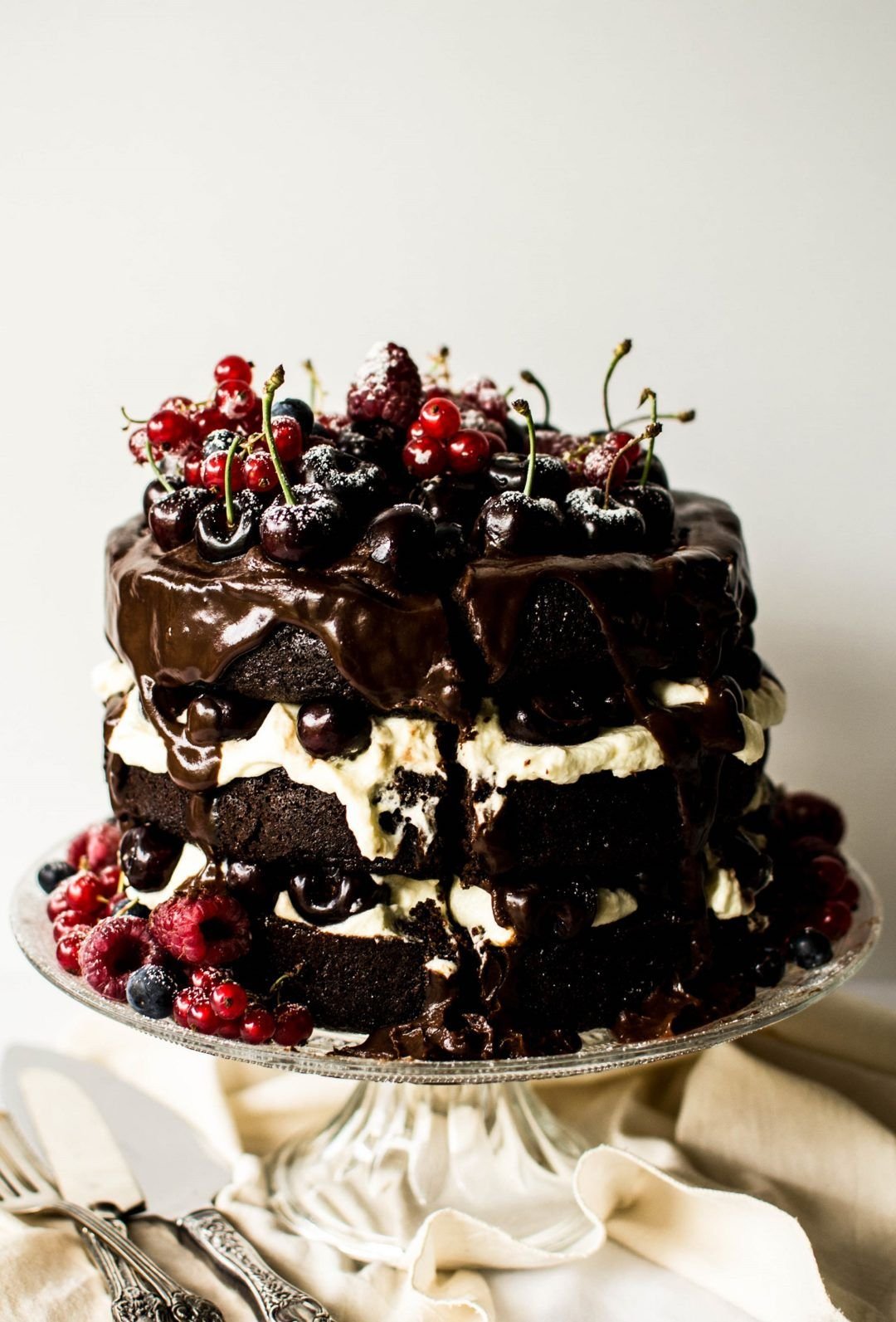 Шварцвальдский вишневый торт Schwarzwälder Kirschtorte