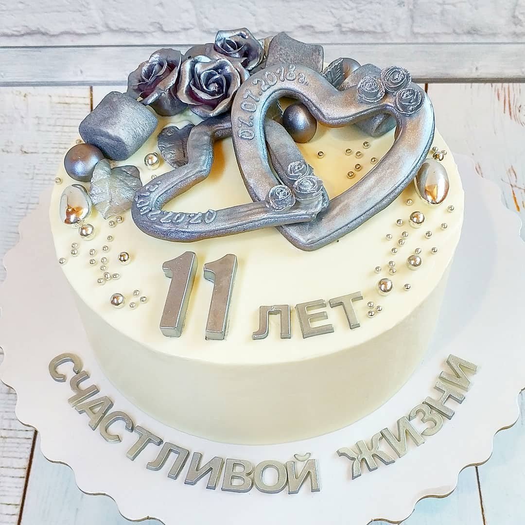 Торт натгодовшину свадьбы