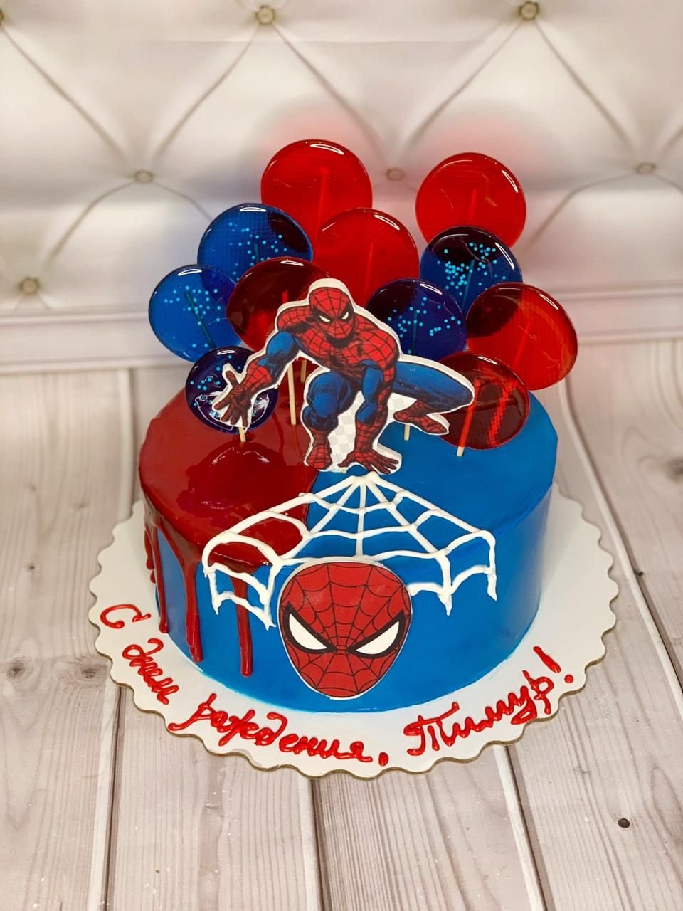 Торт человек паук и супергерои