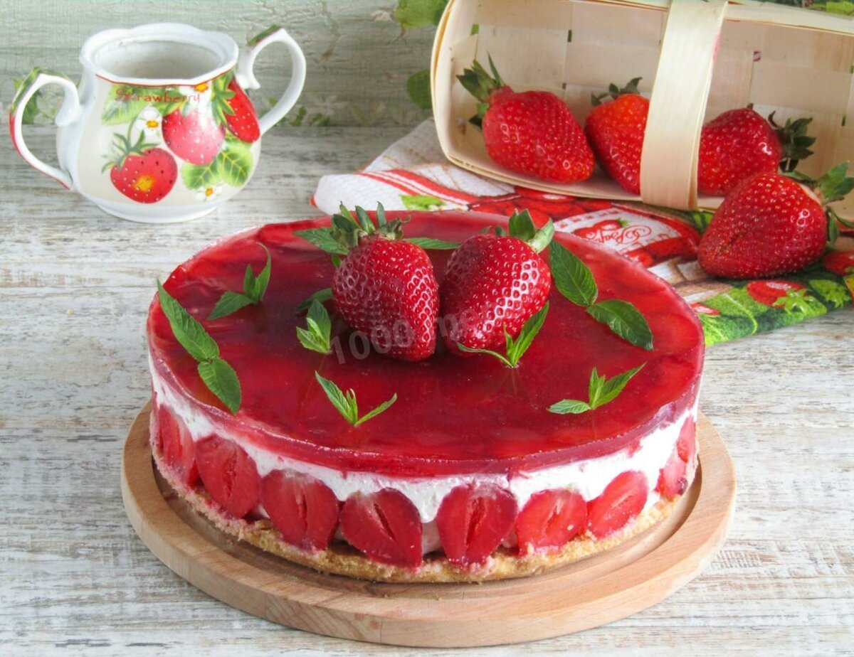Творожный десерт с желатином и фруктами