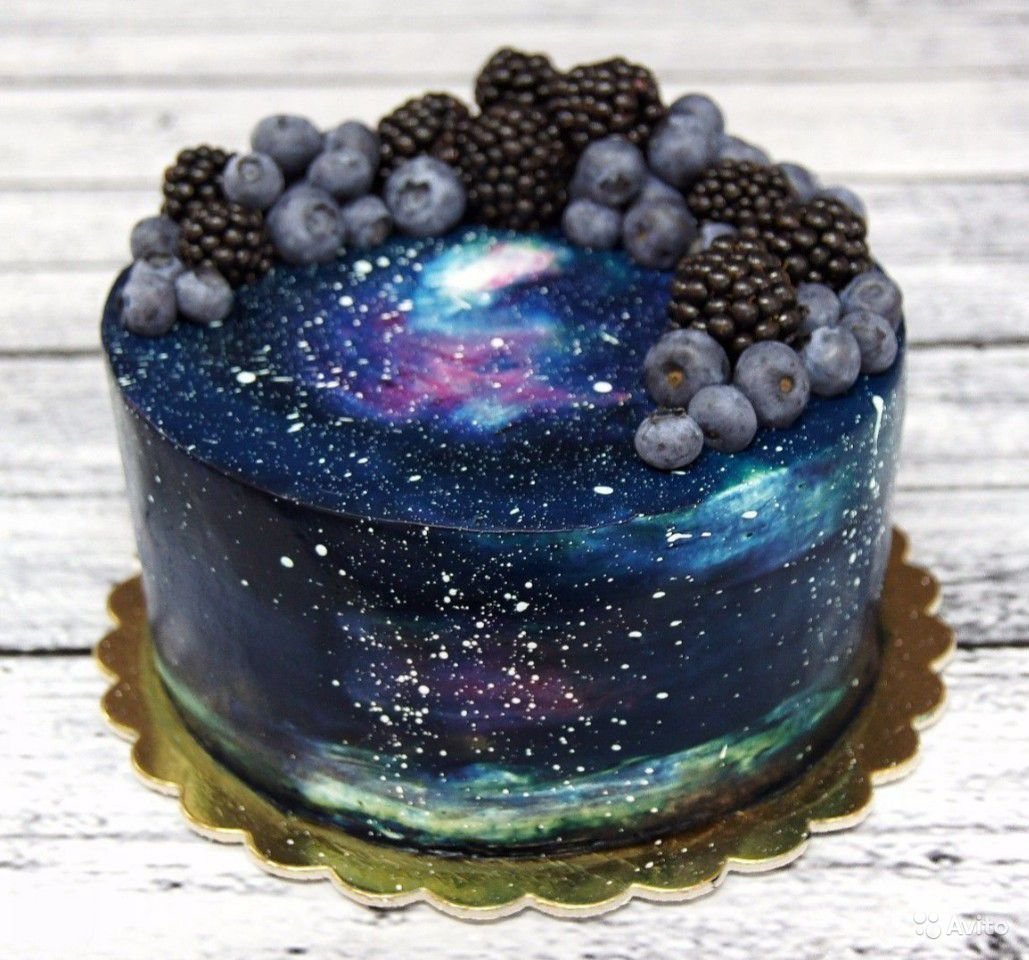 Космический торт с мастикой
