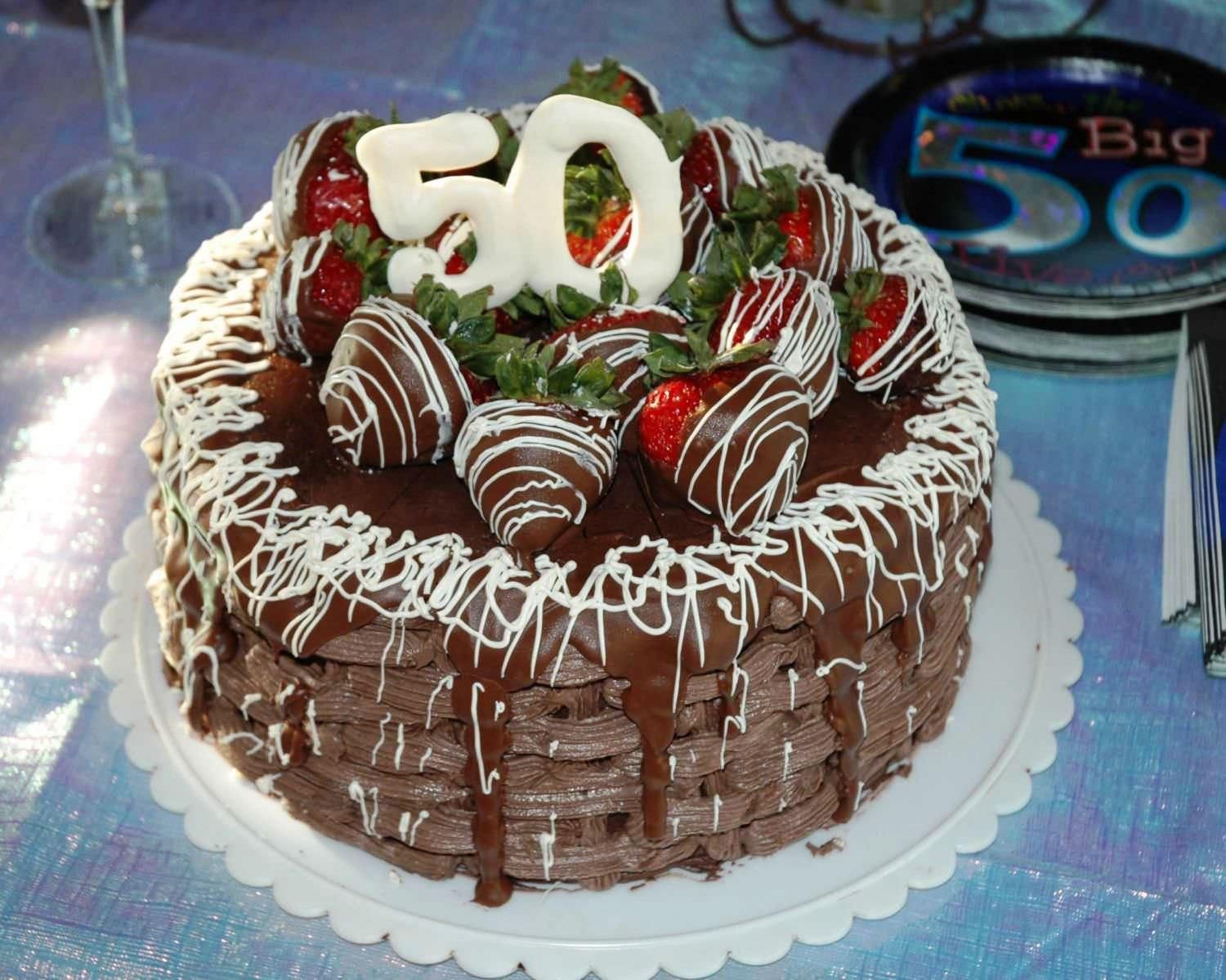 Фото торт 50 лет мужчине
