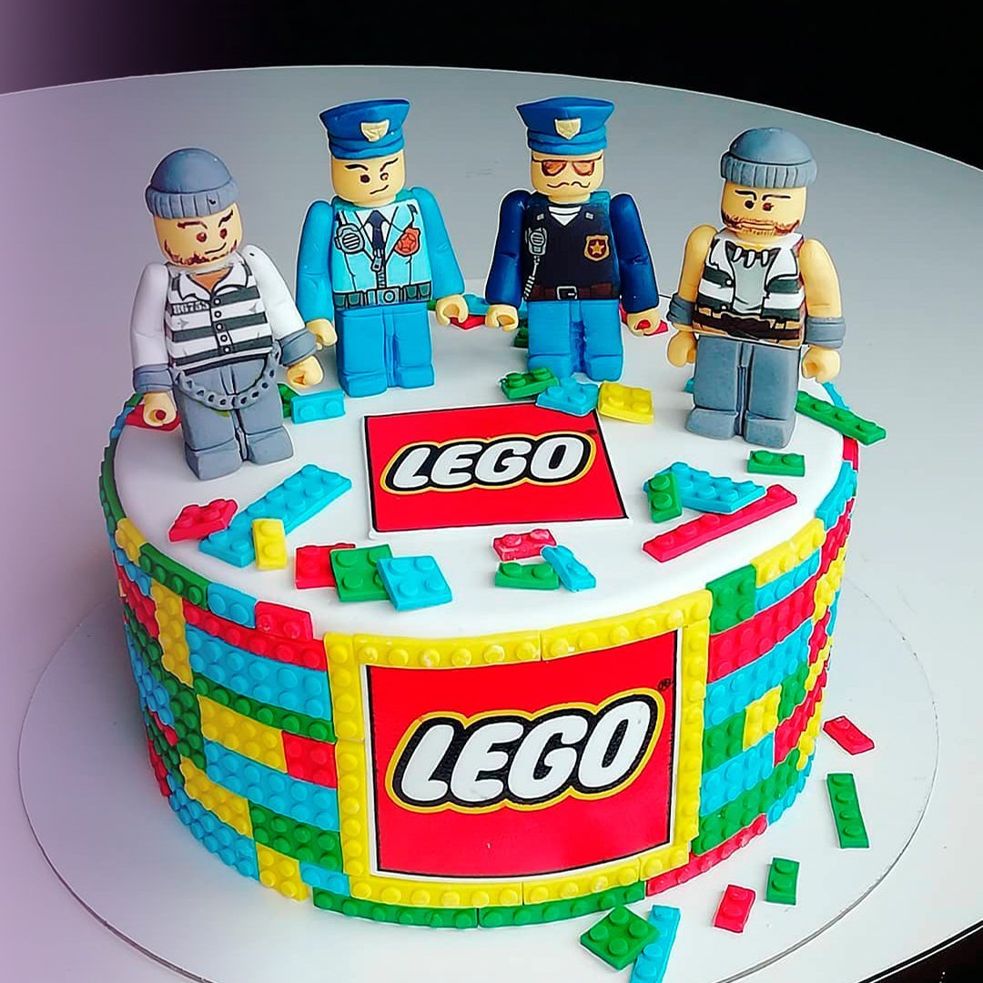 Торт LEGO City