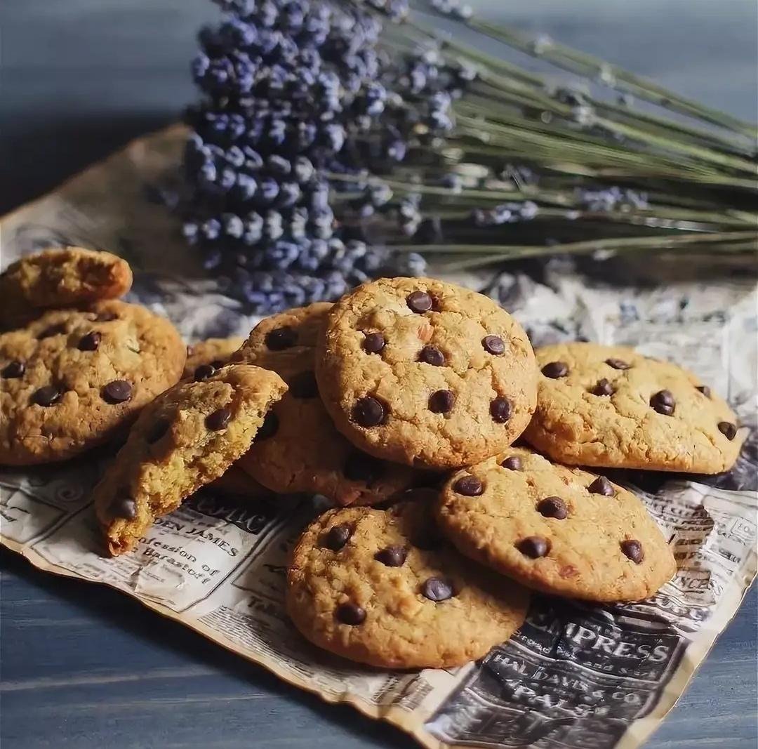 Chocolate Chip cookies