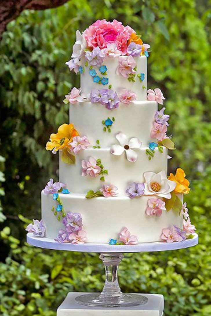 Фото трехъярусного. Красивые торты. Свадебный торт!. Свадебный торт многоярусный. Трехъярусный торт.