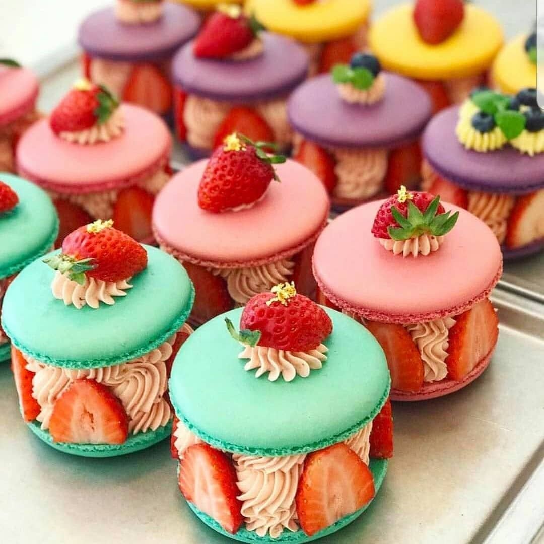 Капкейки разноцветные