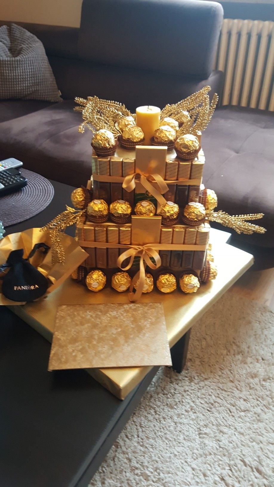 Конфетный торт для мужчины